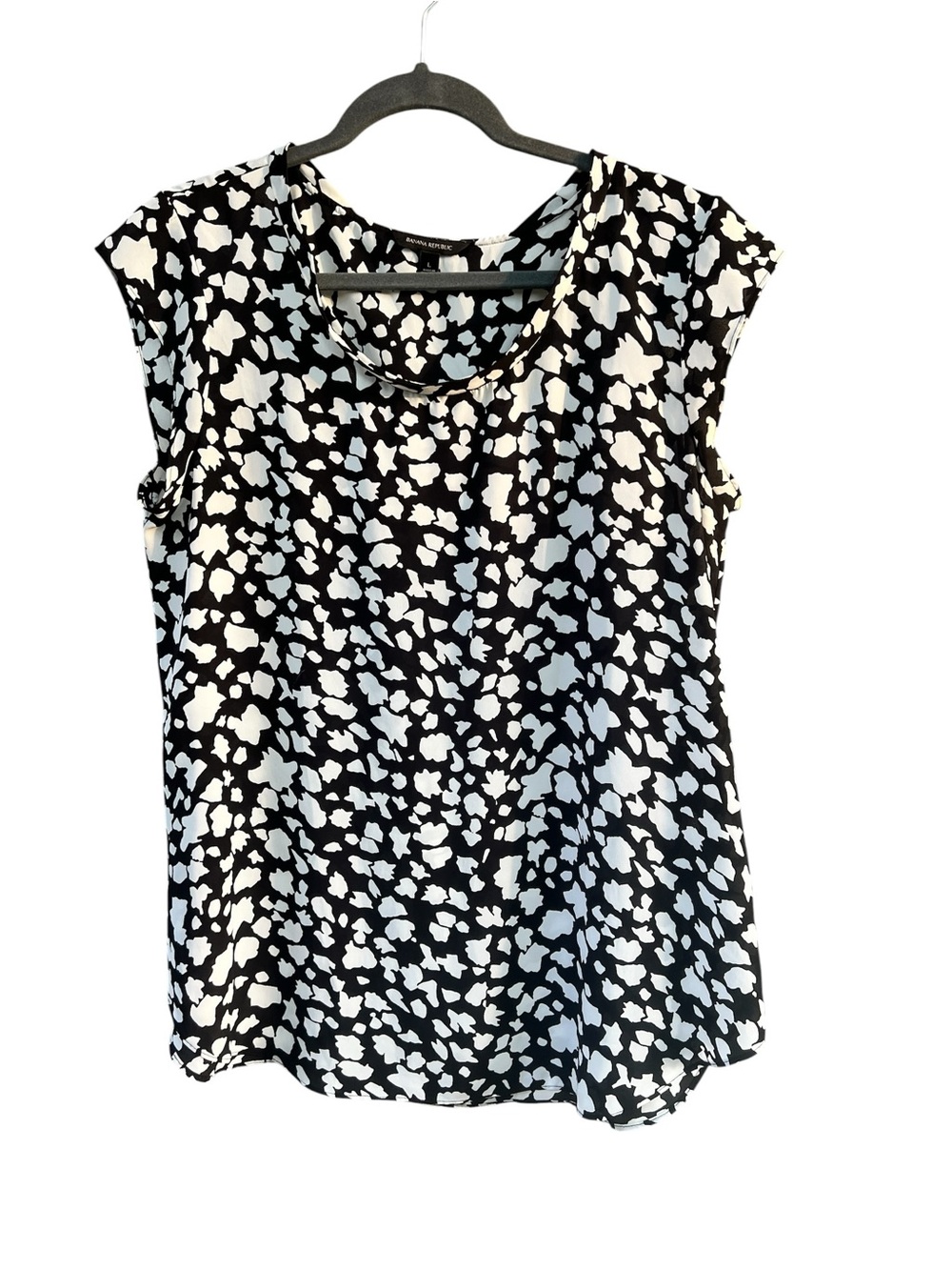Banana Republic Black & White Cap-Sleeve Women’s Top - Size Large